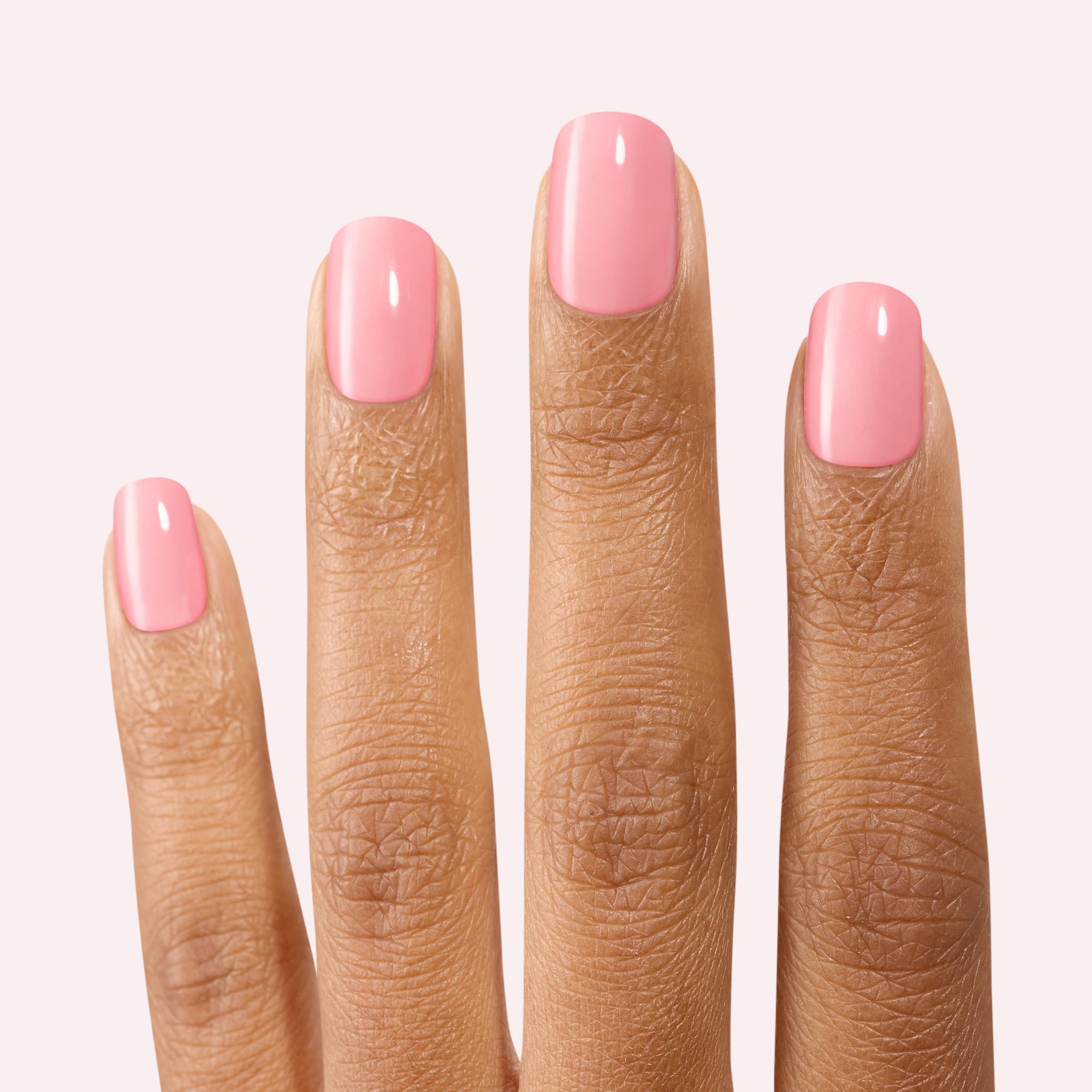 Dashing Diva Gloss Nail Strips Salon Shine Soft Pink shows durable chip-resistant wear