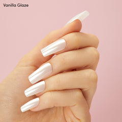 Dashing Diva Nailbliss French Glaze nails with a high-shine chrome finish.