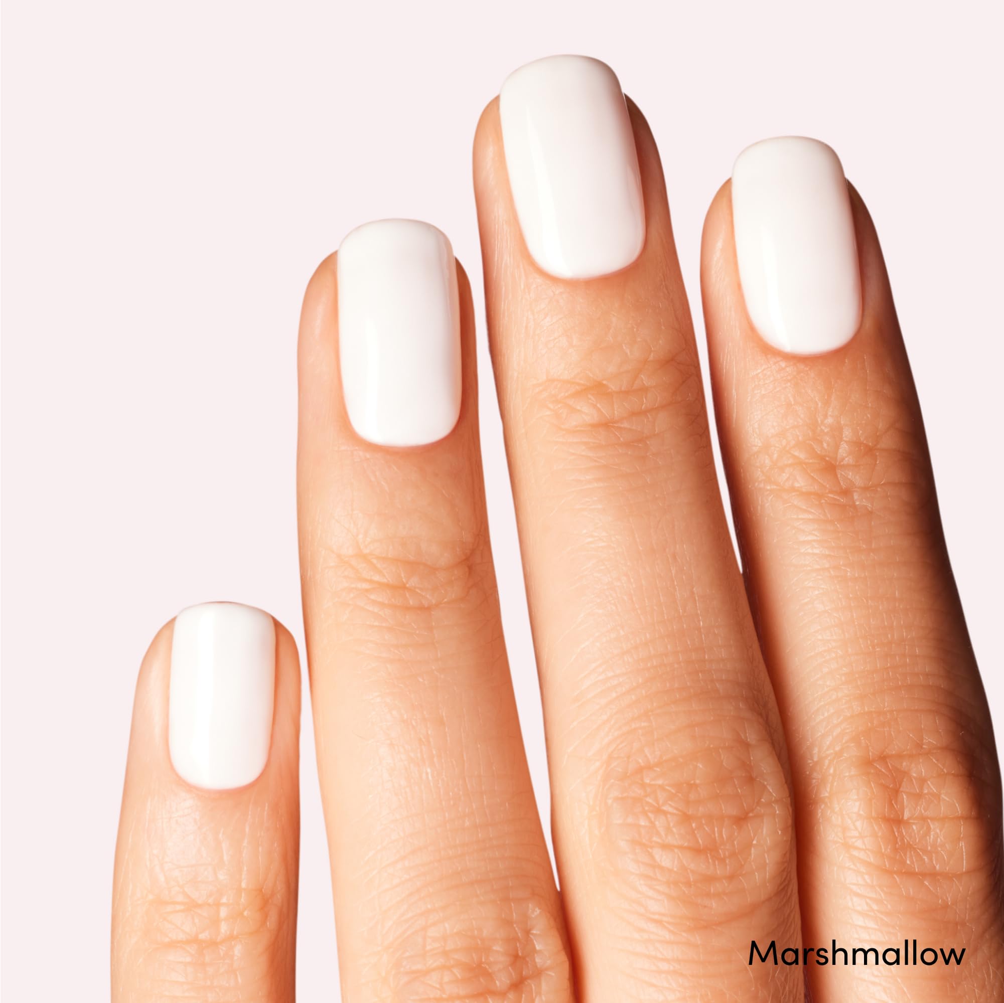 Dashing Diva Kitten bottle close-up, beige-pink shade for elegant everyday nails