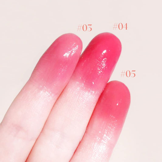 Dasique Juicy Dewy Tint applicator applying smooth non-sticky color.