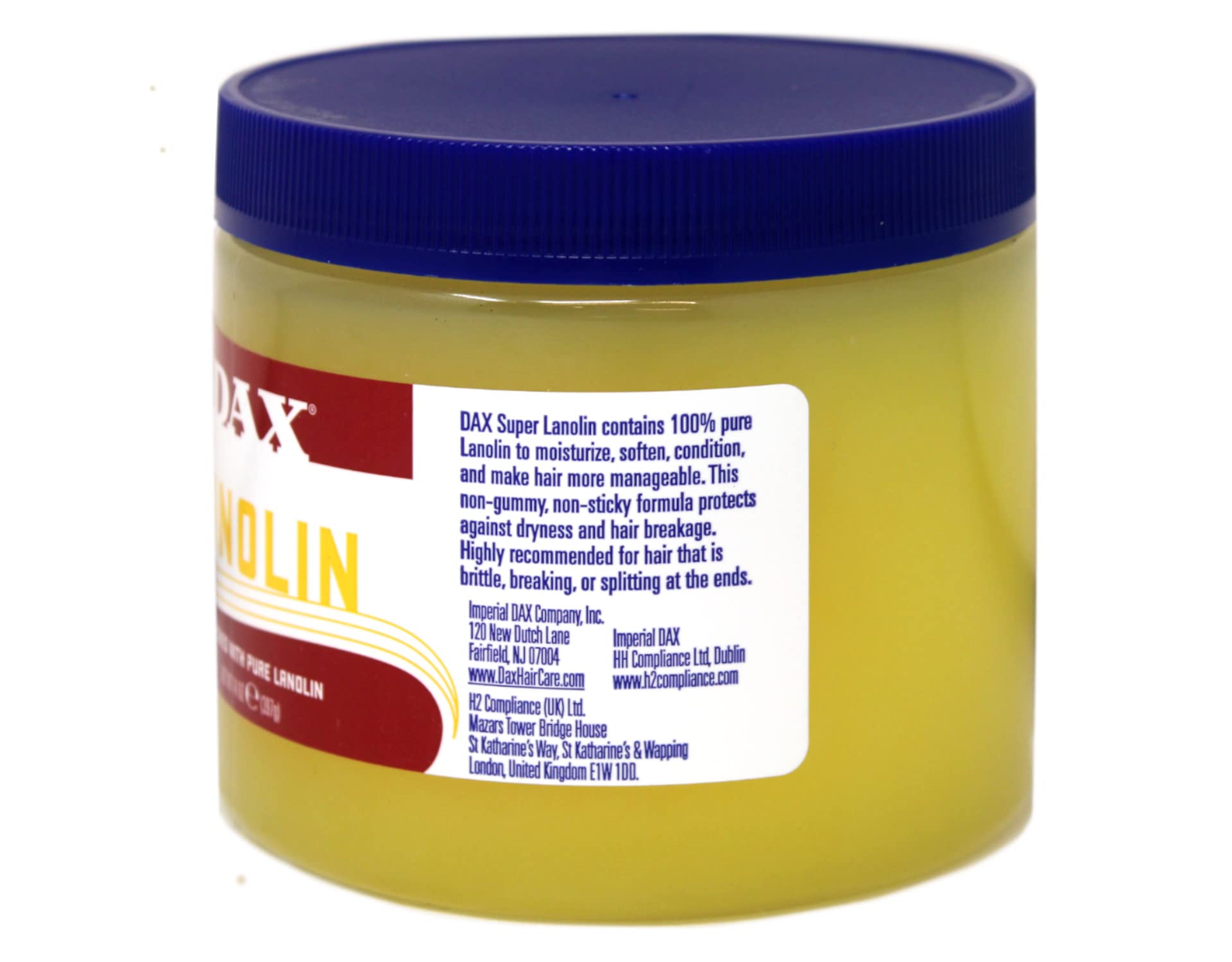 DAX conditioner on dry hair provides lightweight moisture.