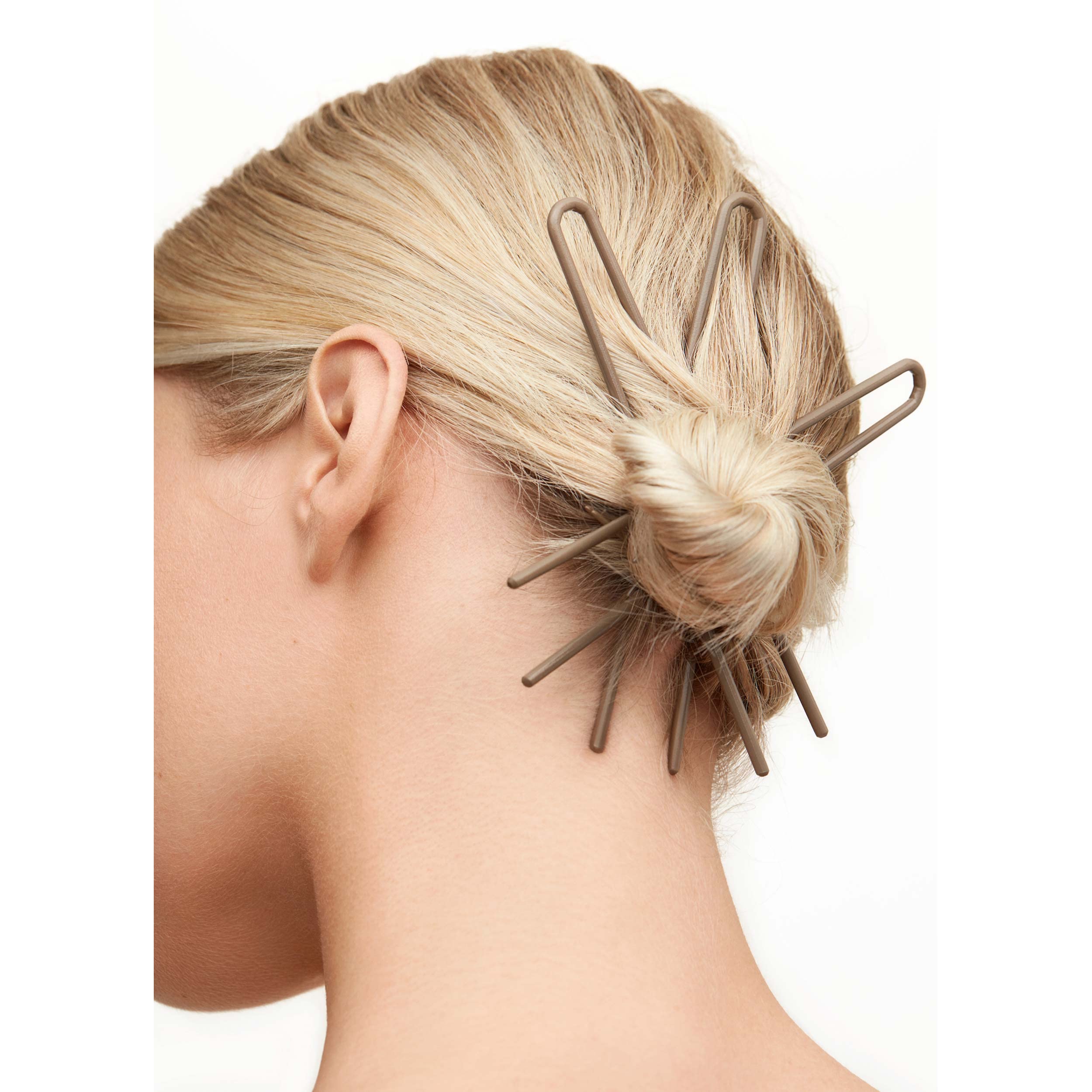 Day Rate Beauty Petite Power Pin crinkled texture grips hair without snagging.