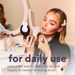 Dearcloud Miffy serum glow drops visual emphasizing hyaluronic acid hydration.