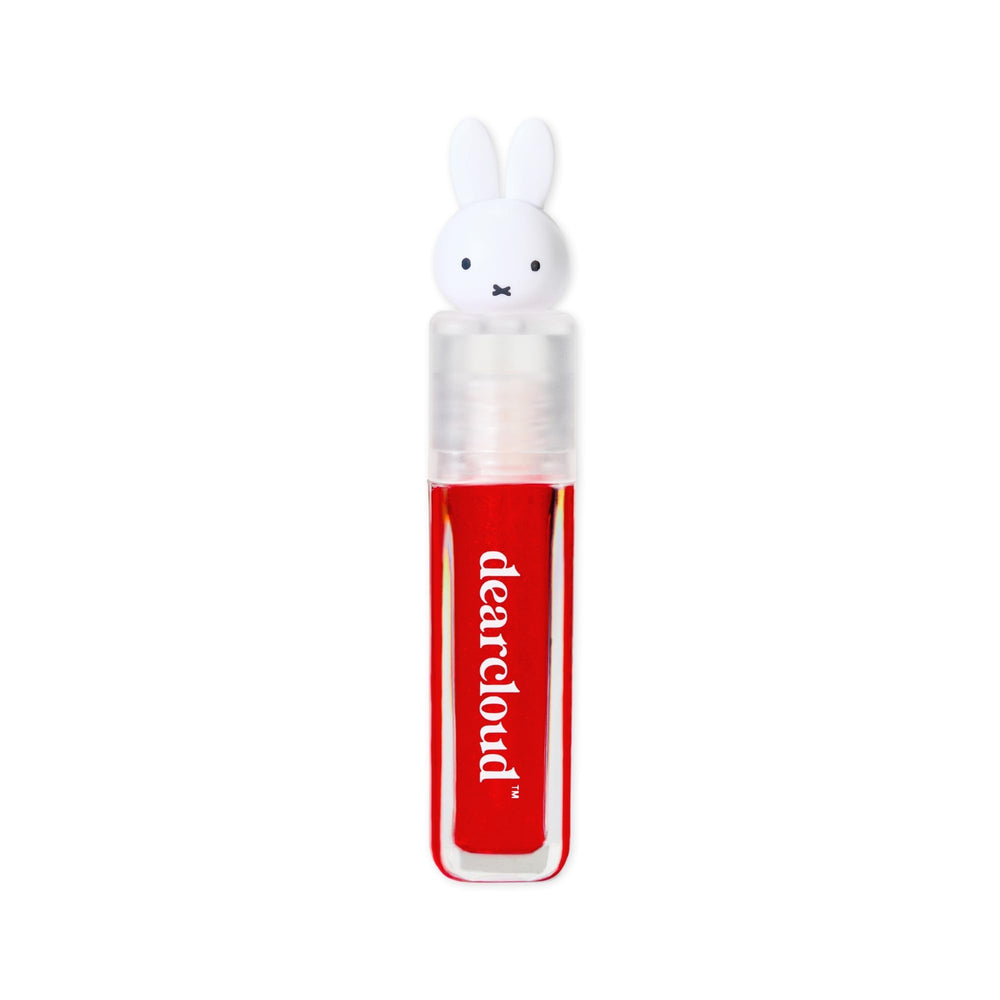 Dearcloud Miffy Lip Serum Jelly closeup shows a hydrated, glossy pout.
