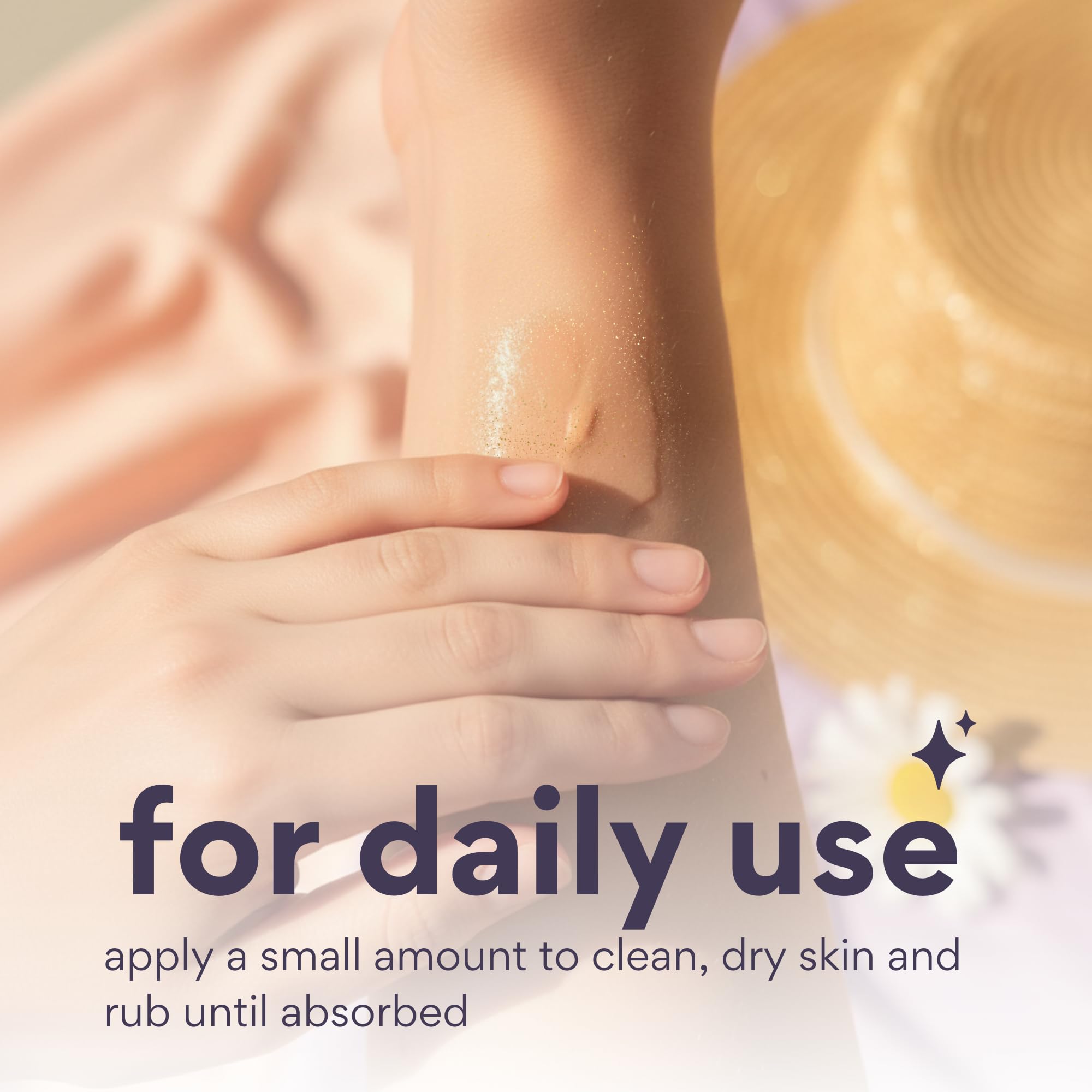 Dearcloud Shimmer Body Oil texture appears lightweight and fast-absorbing.