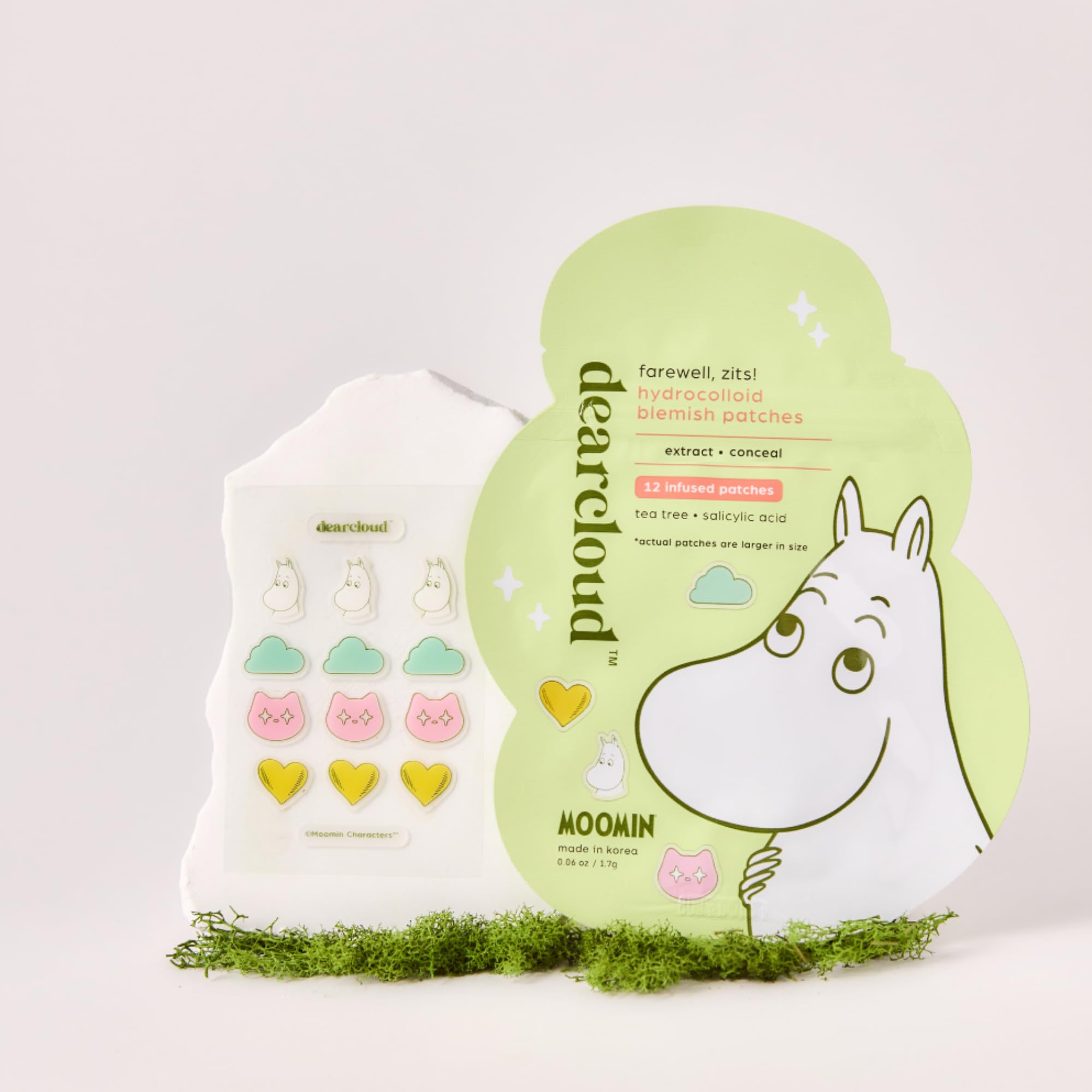 Dearcloud packaging displays vegan cruelty-free fragrance-free values.
