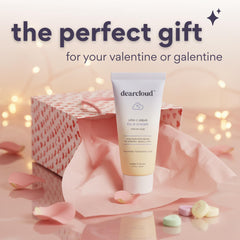 DearCloud Vita-C Aqua application on skin shows smooth absorption.
