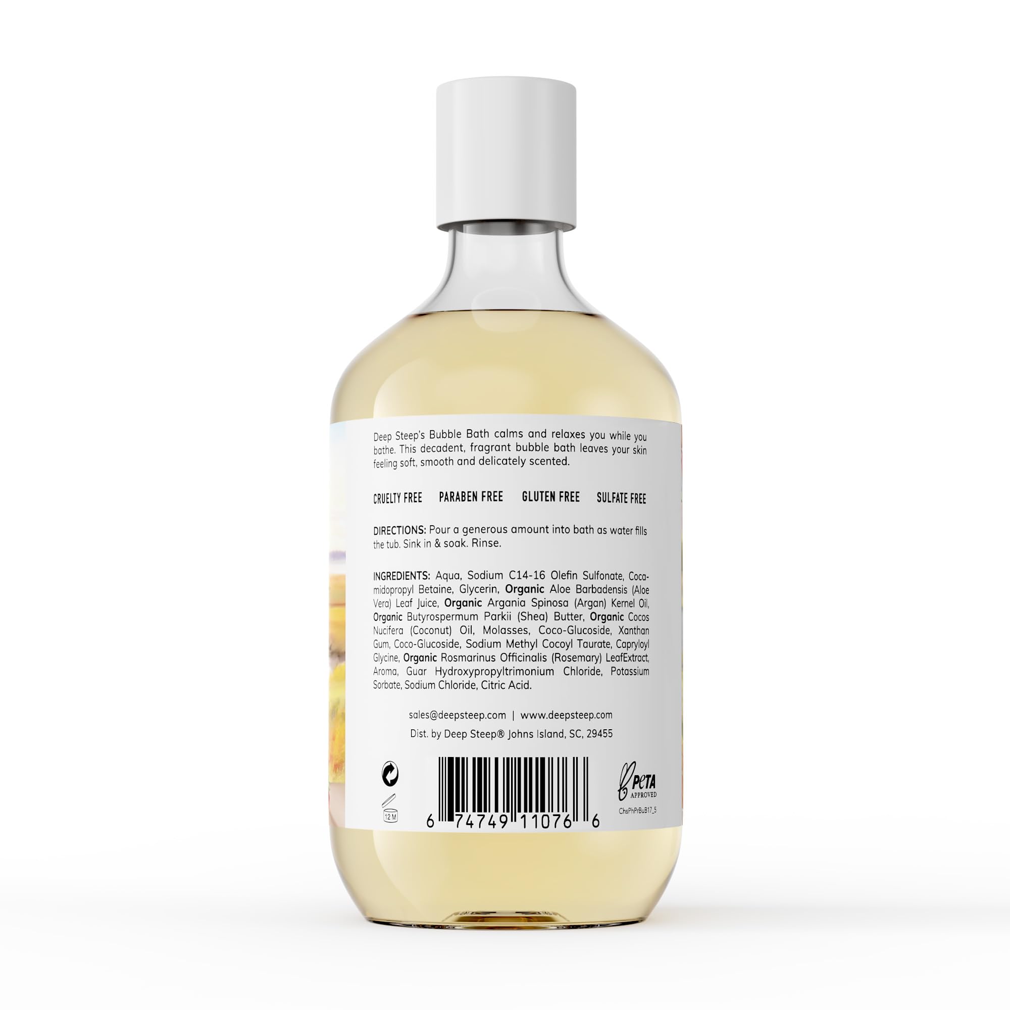 Close-up of Deep Steep Peach Praline bubbles delivering a relaxing lather.