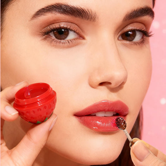 Deepmind lemon lip mask pot delivering bright, refreshing hydration for daily use.