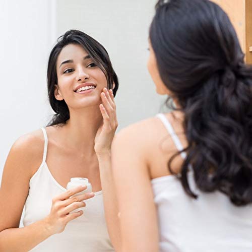 Delfanti-Milano application on face and neck demonstrating usage.