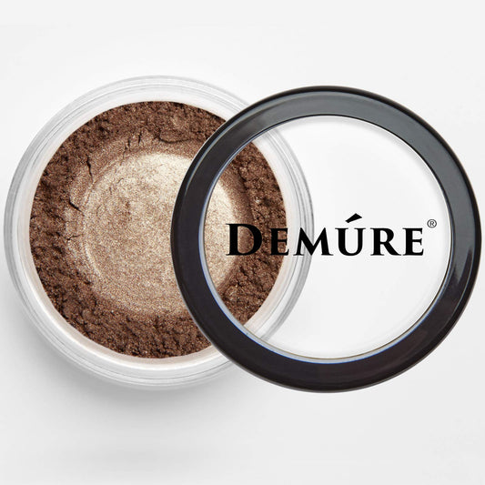 Demure Mineral Eye Shadow Brownstone Sparkle palette offers natural shimmer for versatile looks.