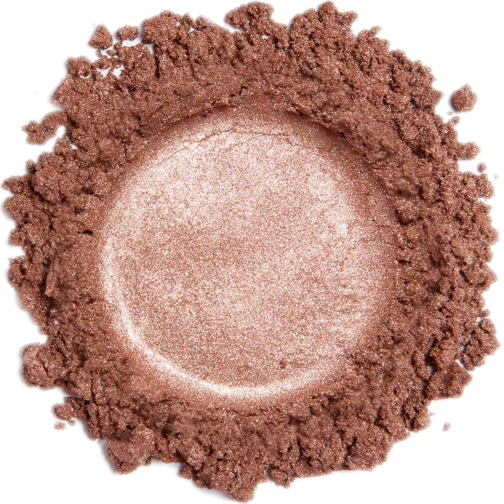 DEMÚRE Mineral Eye Shadow Deep Champagne glimmer for long-lasting lid shine.
