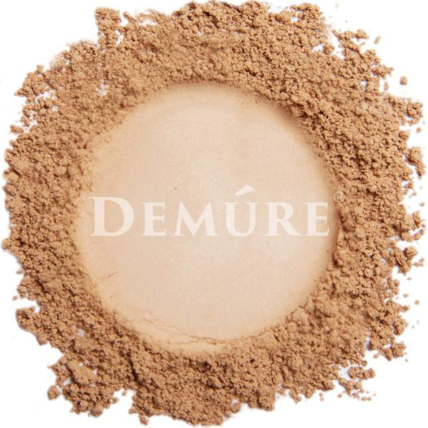 DEMÚRE Demure Mineral Finishing Powder in Tan emphasizes fragrance-free, additive-free profile.