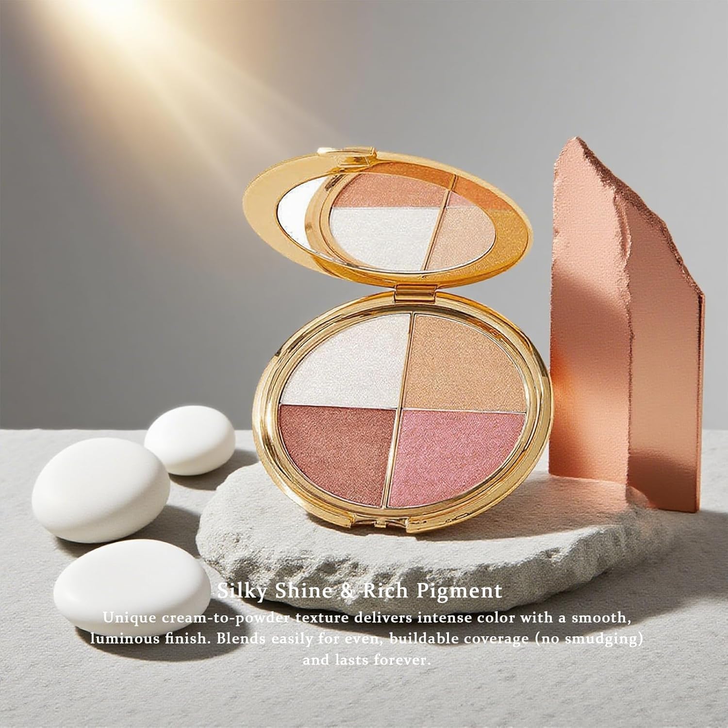 Denir Bonee shimmering shade adds a radiant touch to eyes or cheeks.