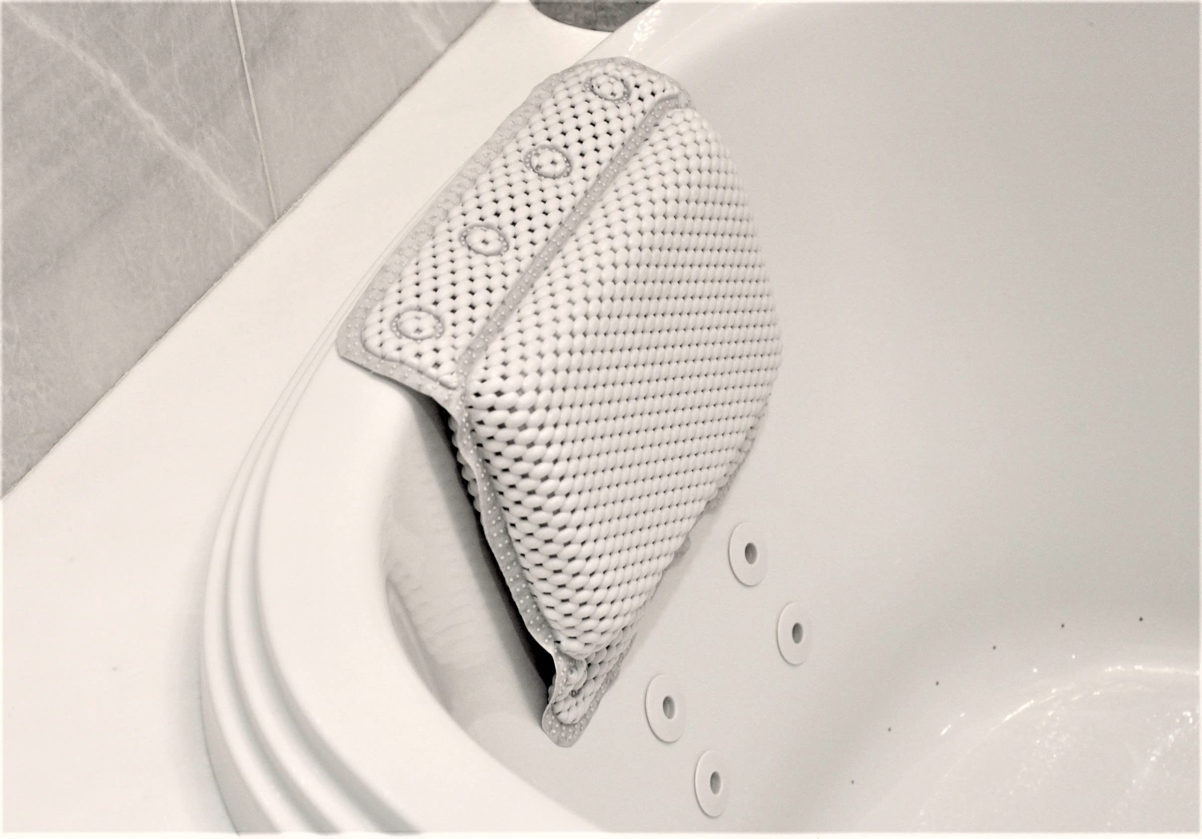 Dependable Industries Essentials memory foam cushion offers 2-inch plush comfort.