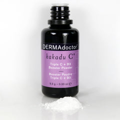 DERMAdoctor Kakadu C powder pour illustrating easy mixing with moisturizer.