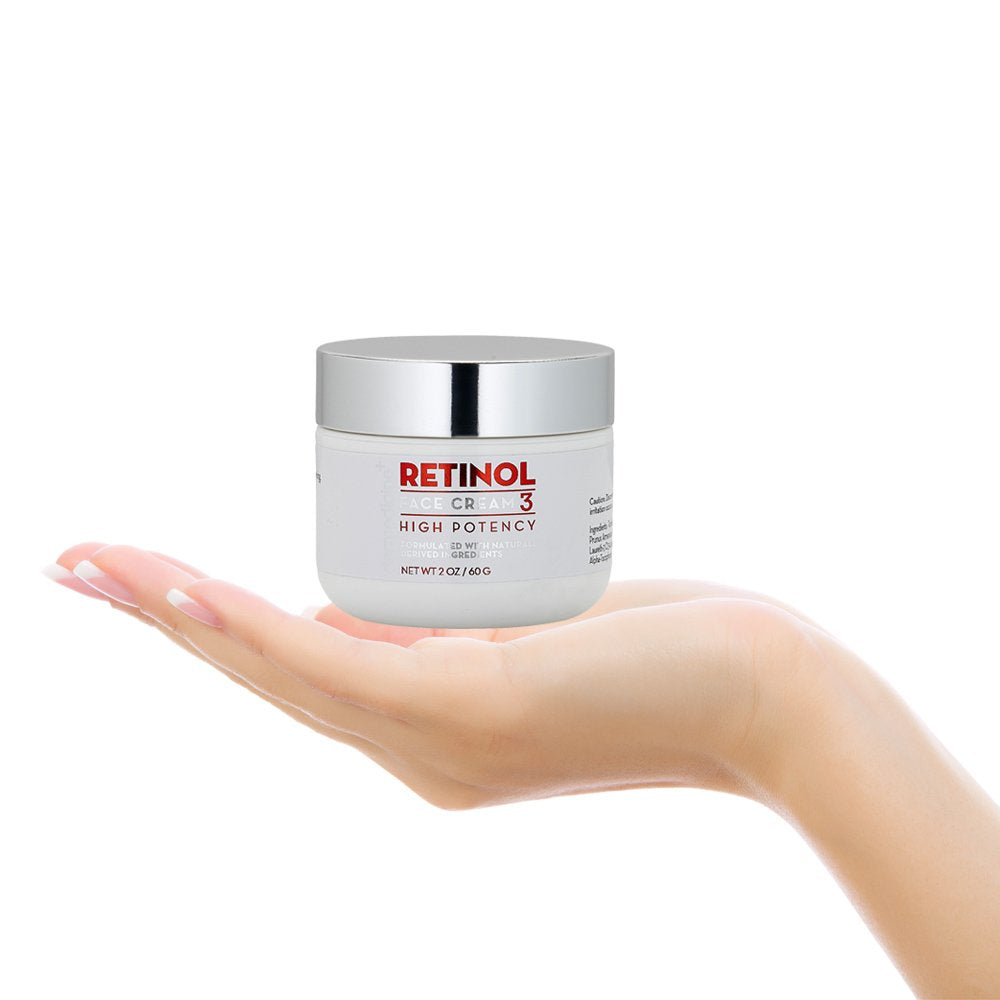 Swirl of cream reveals velvety, non-greasy finish suitable for night routines.