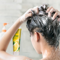 Desert Essence lemon and tea tree leaves highlight natural scents and cleansing power