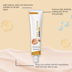 Deuiosna Bee Venom Cream texture swatch highlighting hydration.