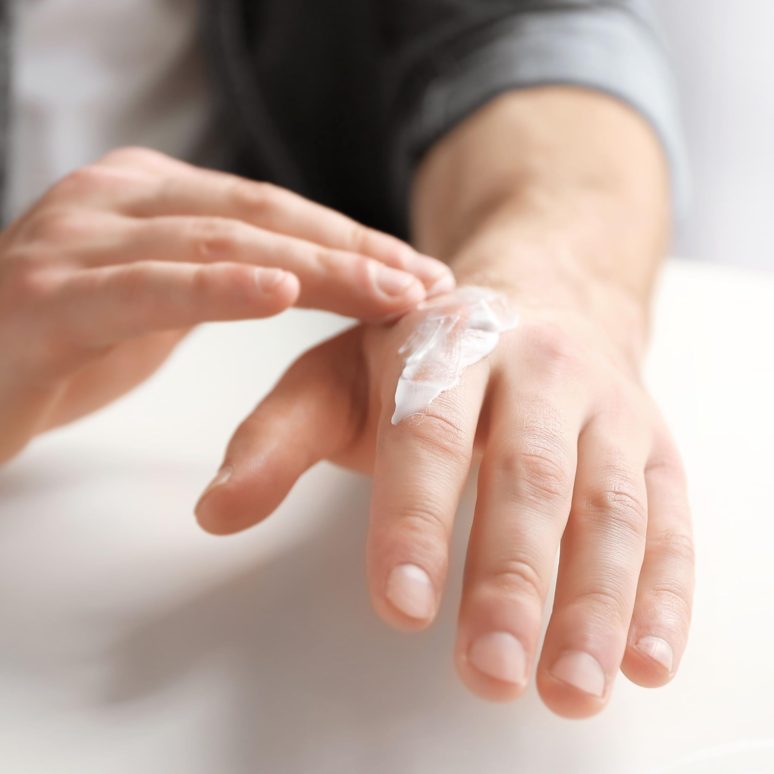 Dionis moisturizing skin application demonstrates quick absorption and comfort
