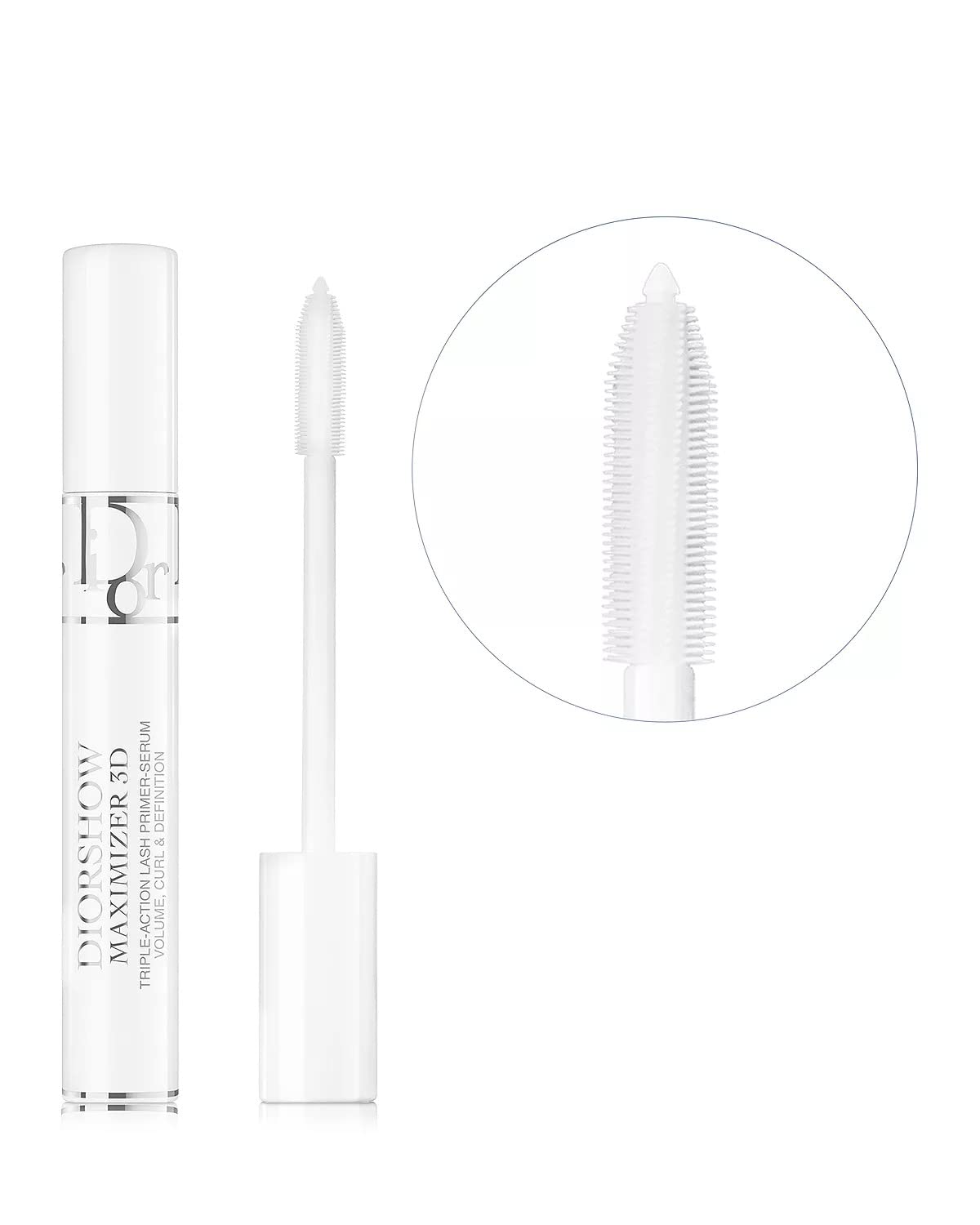 Dior Diorshow Maximizer 3D Primer balm texture coats lashes with a lightweight film.