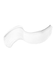 Dior Diorshow Maximizer 3D Primer oil-serum blend nourishes lashes during use.