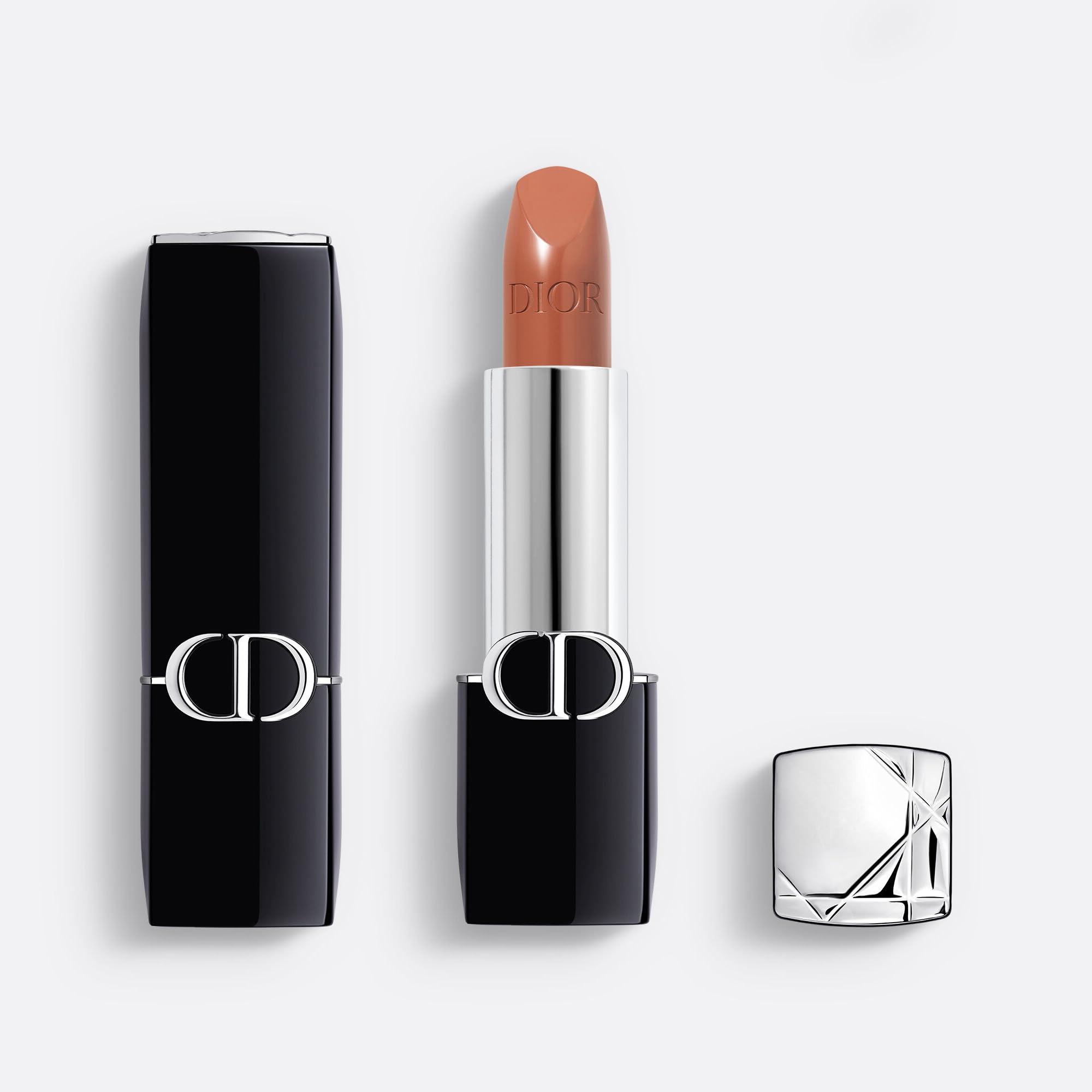 Dior Rouge Couture bullet tip enables precise, effortless application for everyday elegance.
