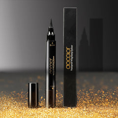 Docolor Eyeliner Night Look elevates drama with defined wings.