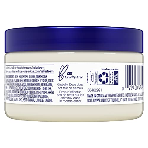 Front packaging of Dove Mineral Strengthens Hair Mask with White Clay for nourished strands.