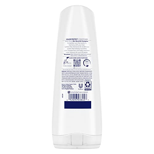 Close-up of conditioner label highlighting Vibrant Color Lock.