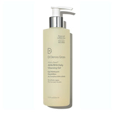 Dr Dennis Gross Alpha Beta daily cleansing gel bottle delivers a refreshing cleanse.