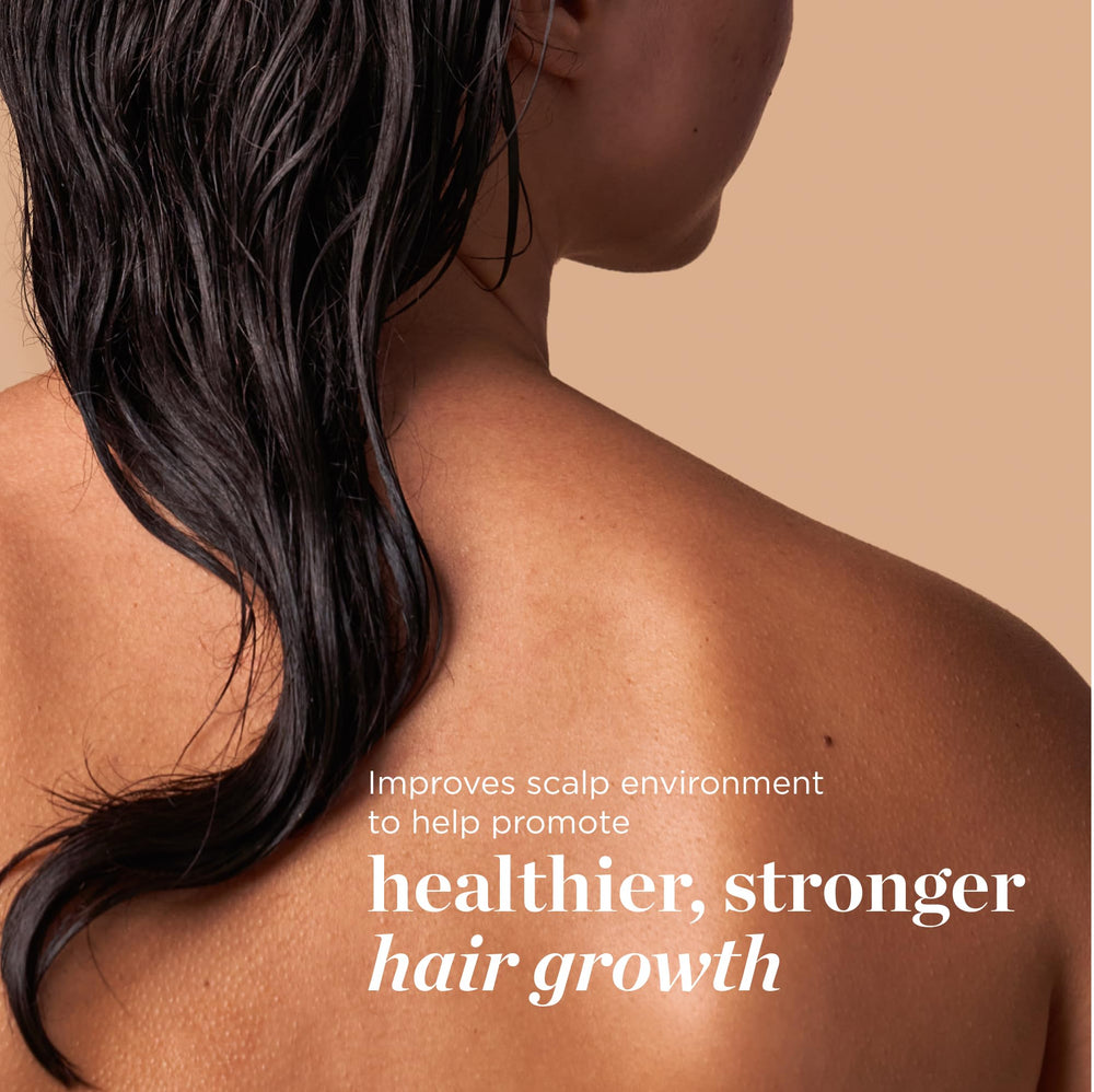 Salicylic acid helps deeply cleanse scalp pores in this formula.