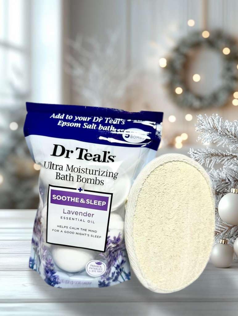Dr.Teal's lavender bath bombs with exfoliating pad set suggests cleansing and hydration benefits.