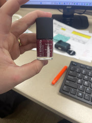 Dr.'s Remedy Brave Berry shiny nails image showcases a vibrant finish.