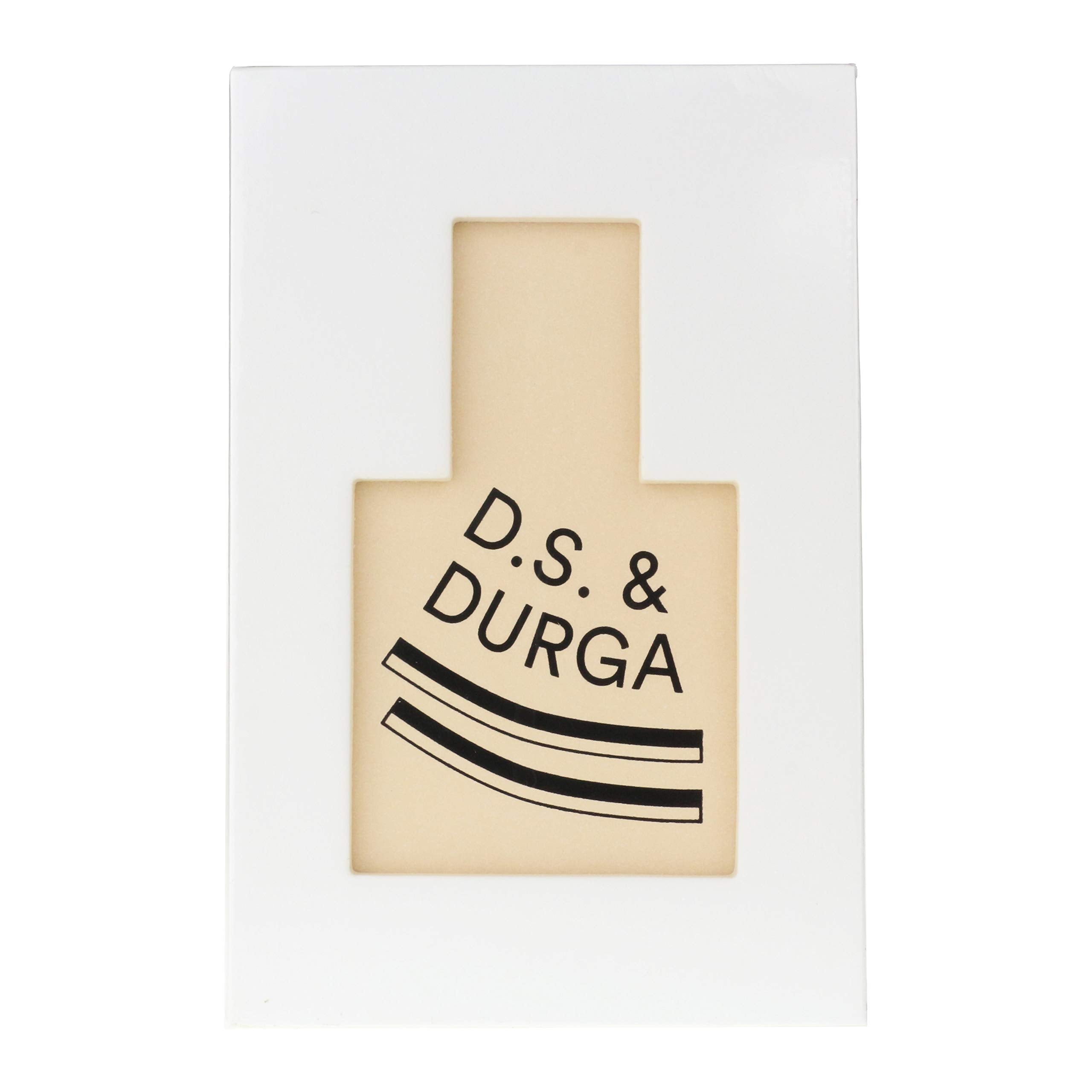 Packaging and spray nozzle of Cowboy Grass, easy to apply on the go