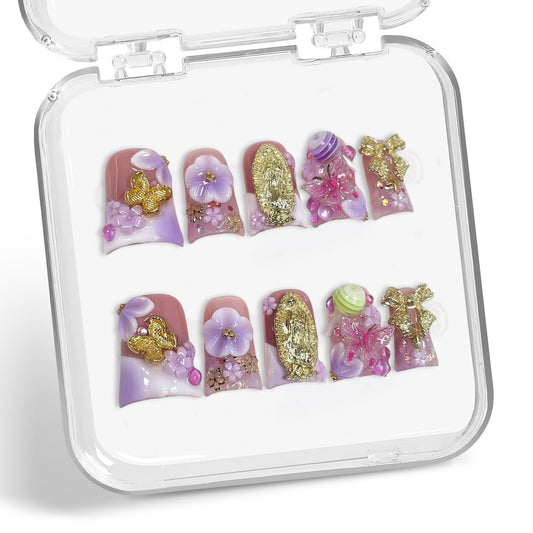 Duck Handmade purple-white gradient nails with 3D lollipop and bow design for chic look