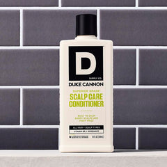 Duke Cannon vitamin B5 hydration bottle demonstrates light moisture boost