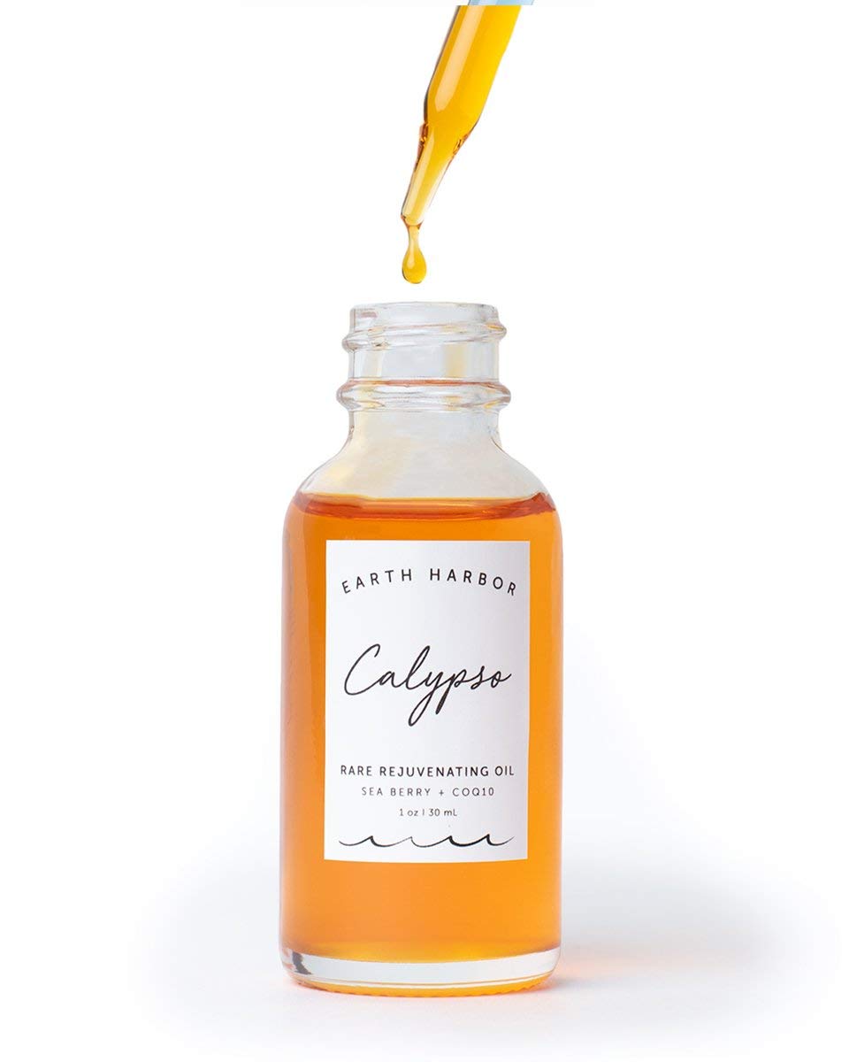 Earth Harbor Calypso oil closeup showing silky texture for radiant skin