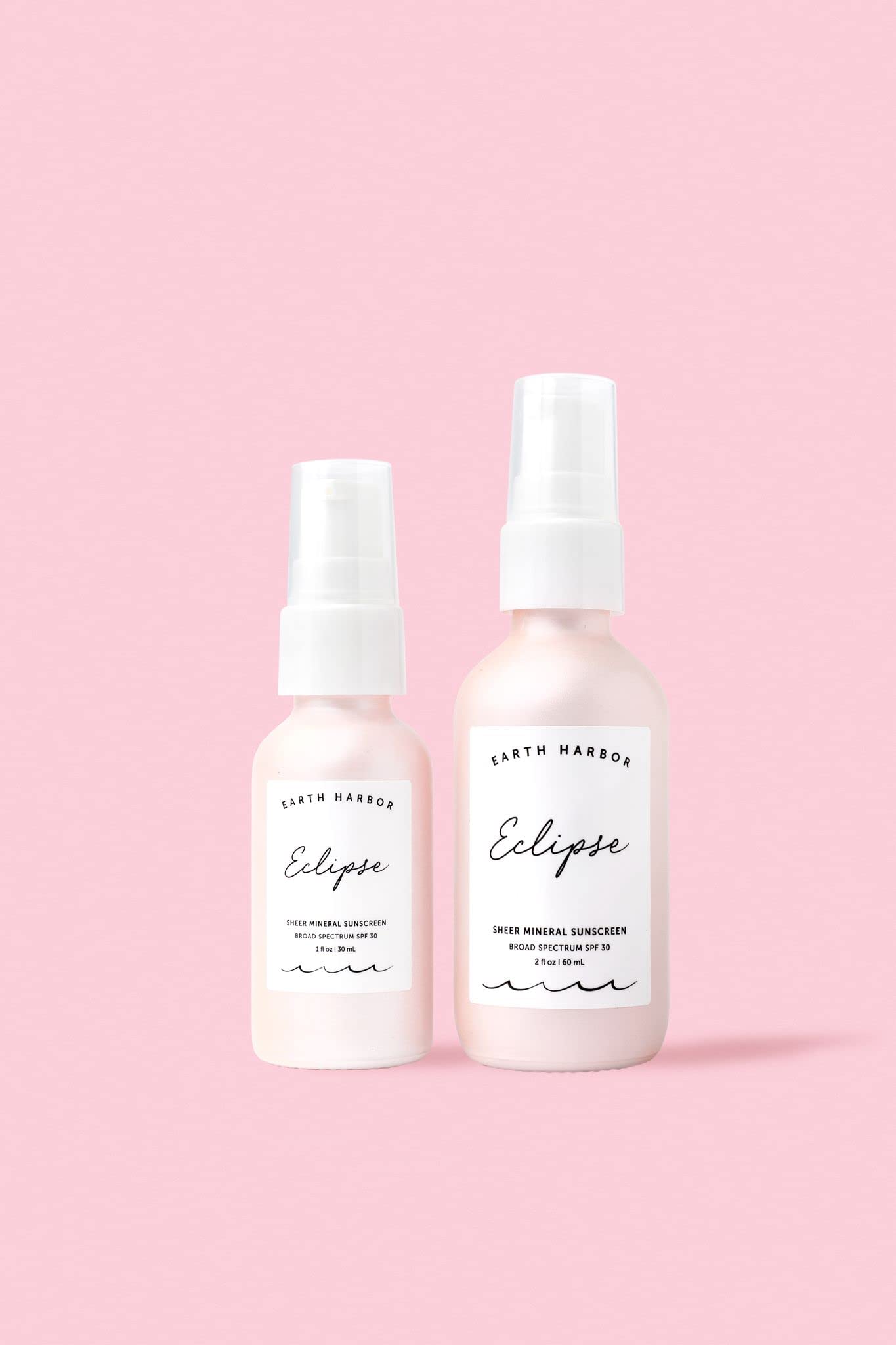 Earth Harbor Eclipse on-skin application demonstrates smooth daily wear