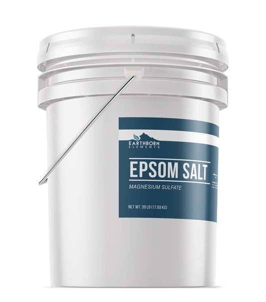 Earthborn Elements Epsom Salt dissolves in water to support soothing foot soaks.