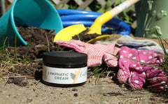 Earthley Wellness Lymphatic Cream close-up on apricot oil and kokum butter