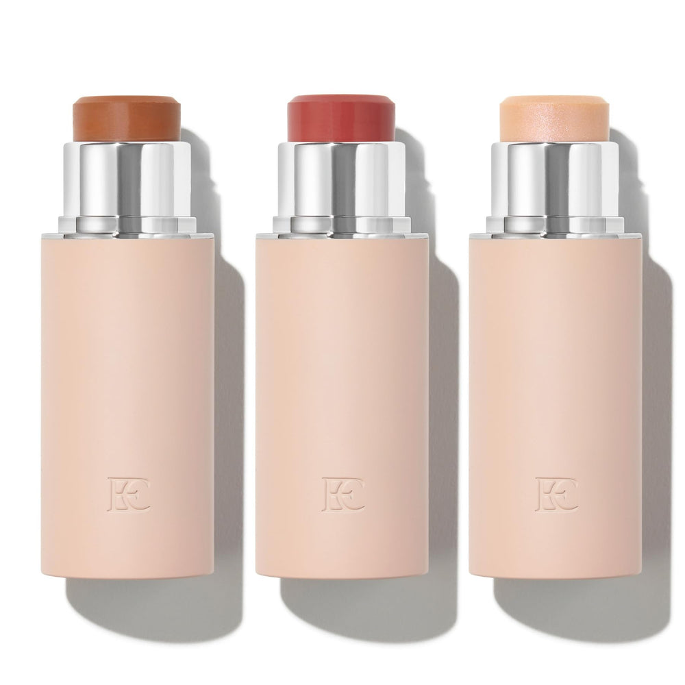 EarthsCure Glow Trio bronzer stick swatch adds warm, natural dimension.