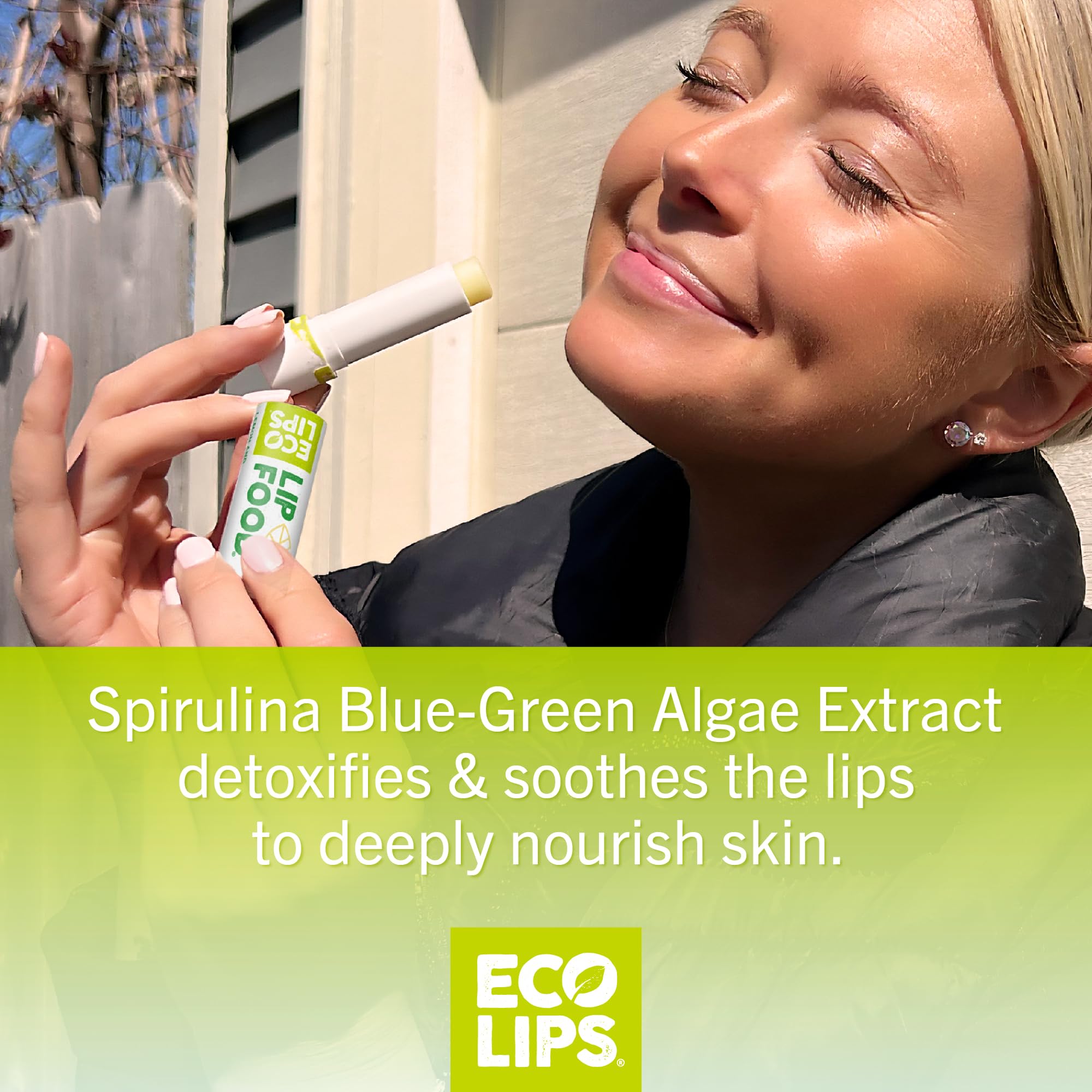 Eco Lips Lip Food Lemon Spirulina application demonstrates deep moisture on lips