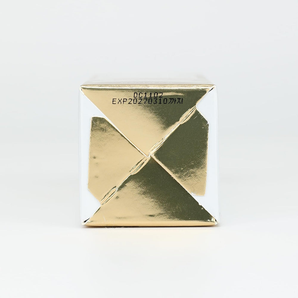 Premium packaging detail emphasizing clean branding and usability