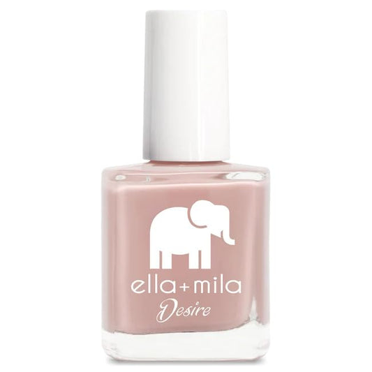 ella+mila Desert Suede brush-stroke on nails demonstrates even application.