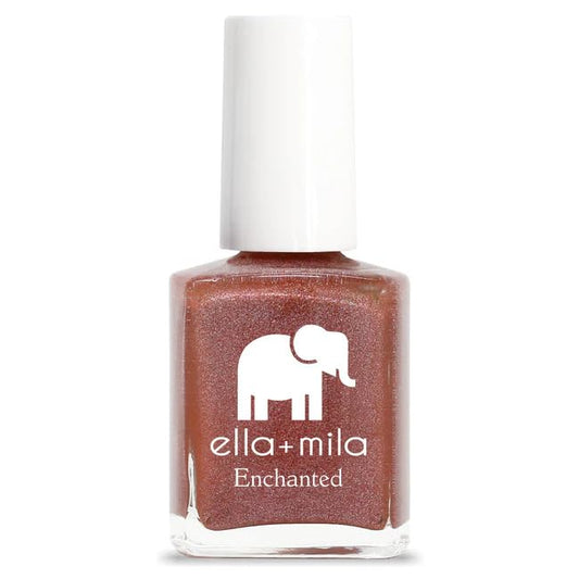 ella-mila Oasis bottle close-up showcasing quick-dry red polish for fast, salon-like results.