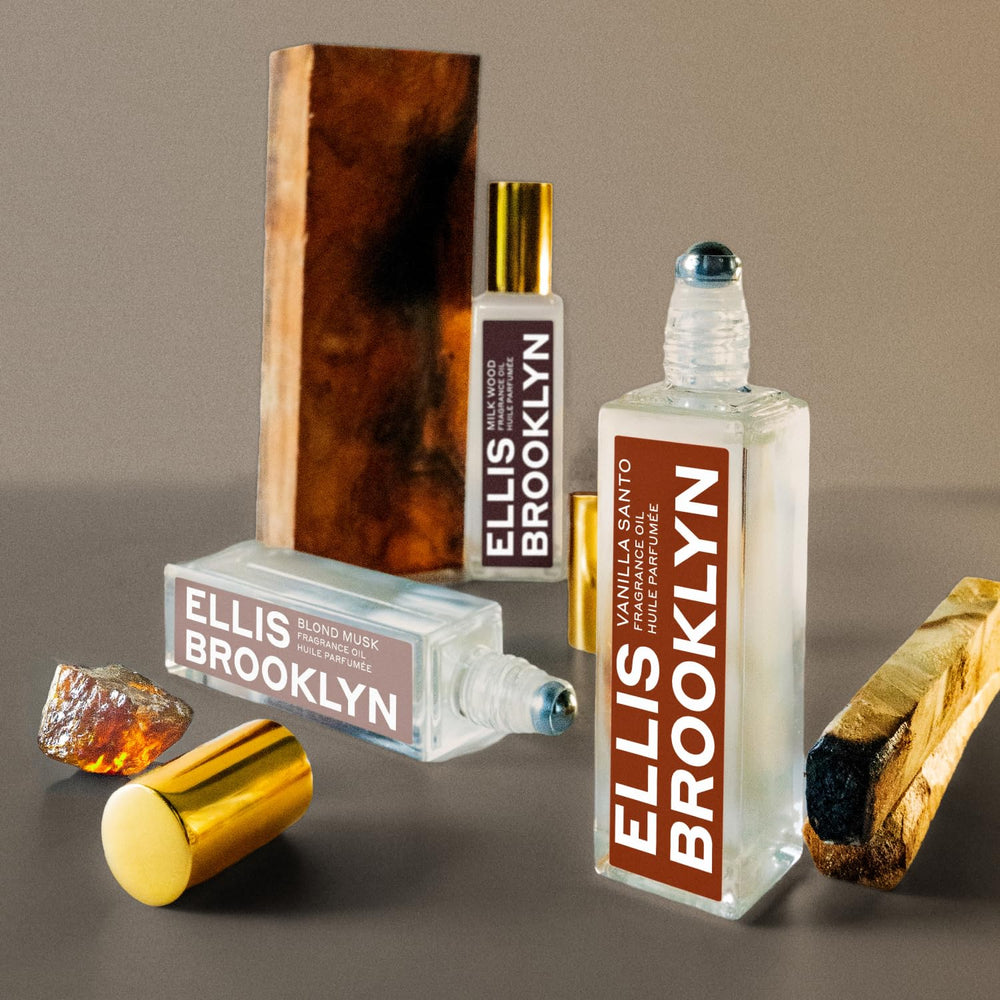Compact 15ml rollerball supports easy daily wear.