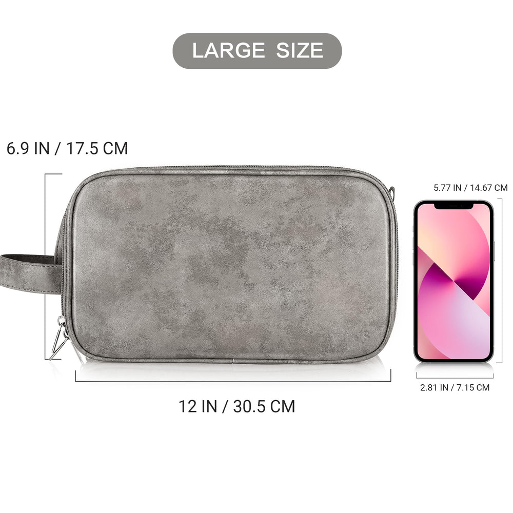 Elviros Toiletry Bag interior with multiple pockets aids tidy packing