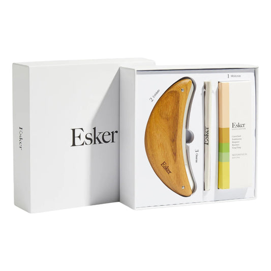 ESKER body plane exfoliation tool for smoothing skin and removing dry patches.