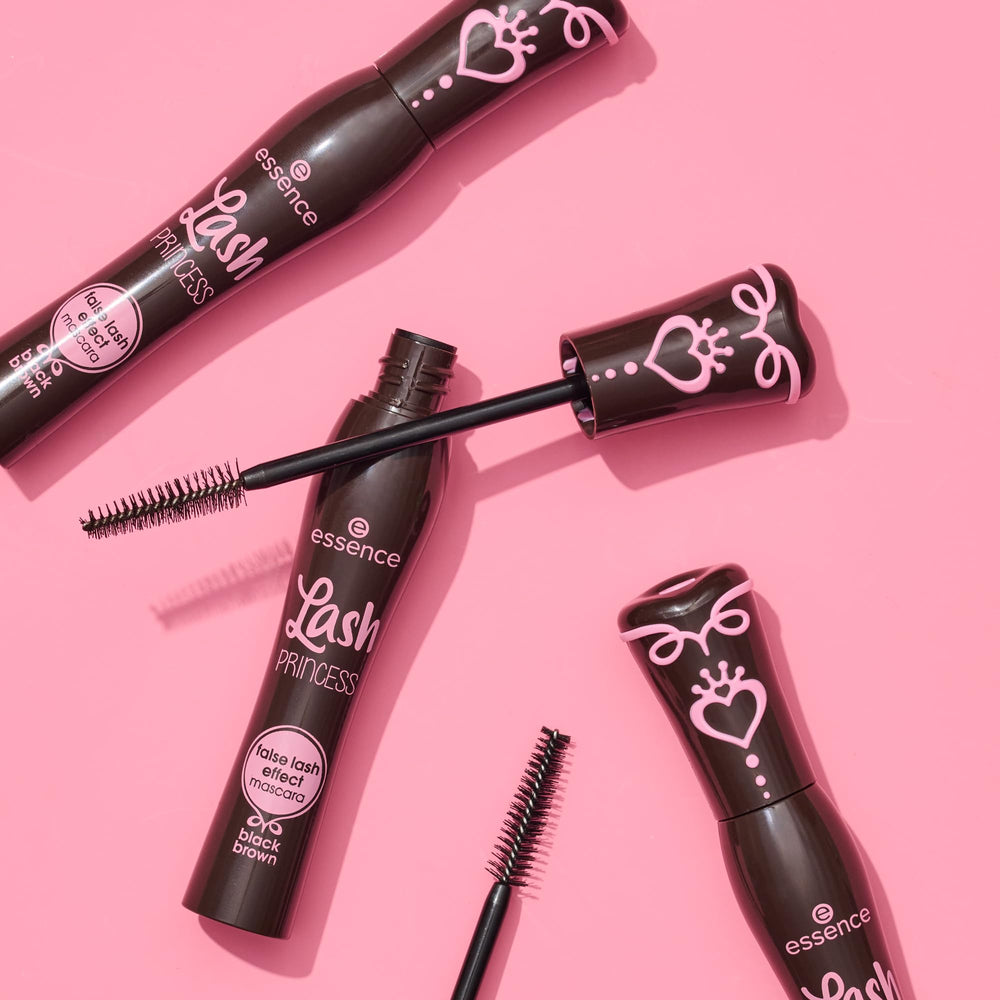 Vegan, paraben-free formula suits daily mascara wear.